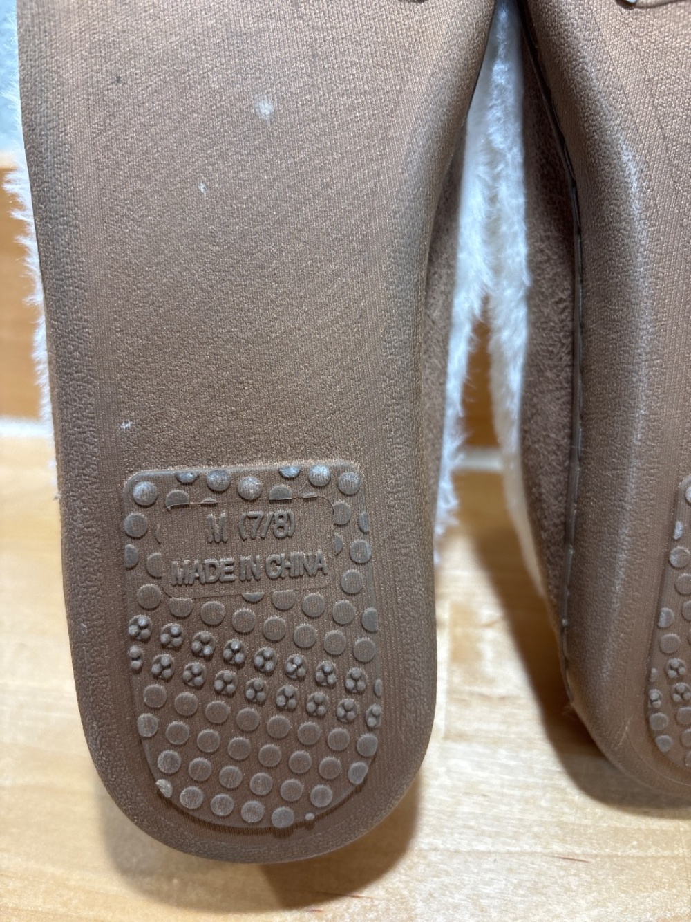 Faux fur Moccasins - Picture 3 of 6